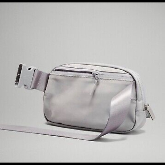 LULULEMON EVERYWHERE BELT BAG - Picture 6 of 15